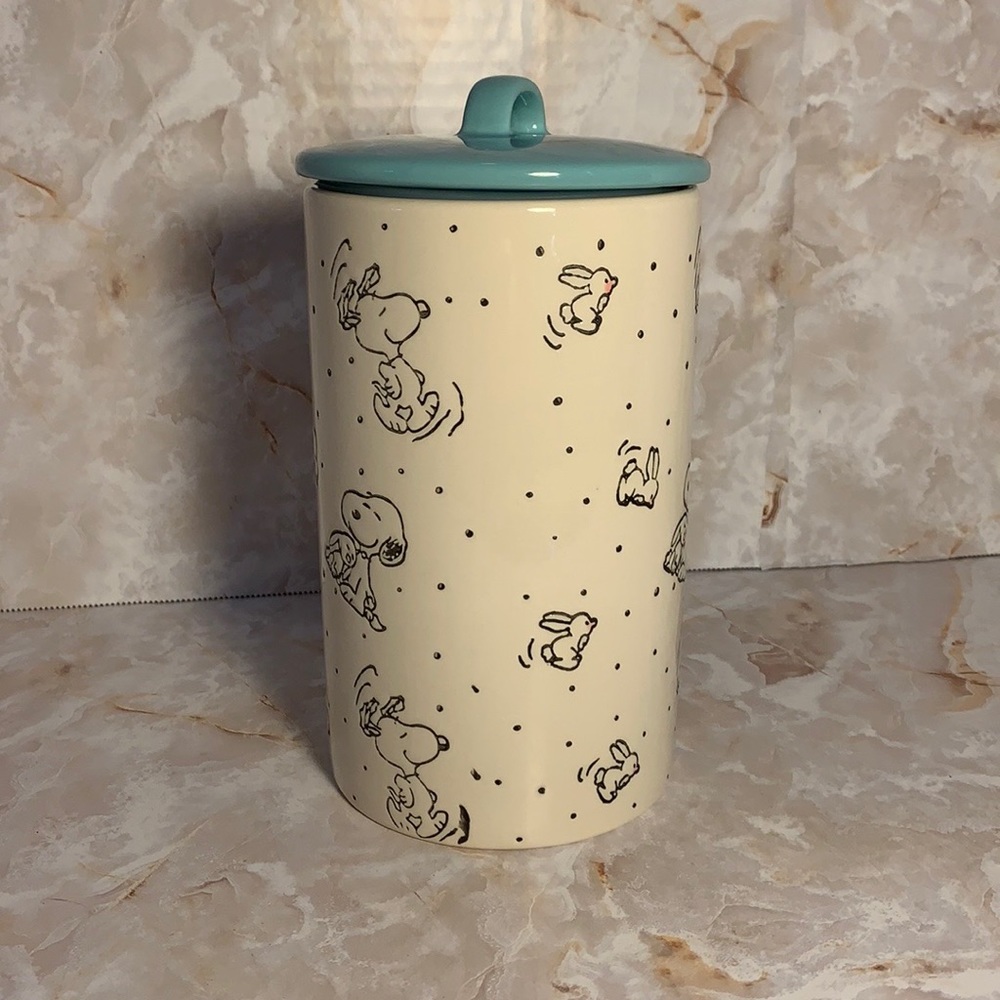 Peanuts: Easter theme canister